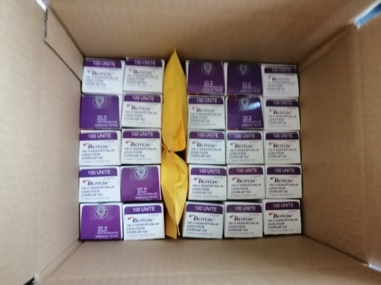 Type botulinum d'Allergan  une toxine pour les produits anti-vieillissement de peau