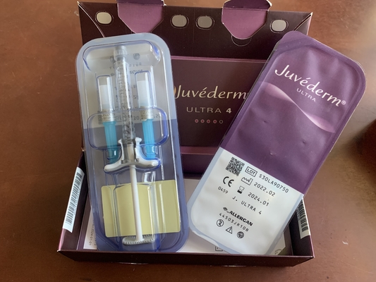 Remplisseur Juvederm ultra 4 de lèvres de gel injectables