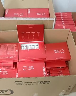 Sérum de mésothérapie Filorga NCTF 135HA avec kit pour 5 traitements pour une hydratation améliorée et une fermeté de la peau