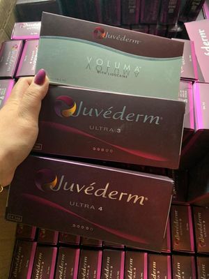 La ride cutanée de front de remplisseur de Juvederm Ultra3 Ultra4 Voluma enlèvent la découpe de lèvres