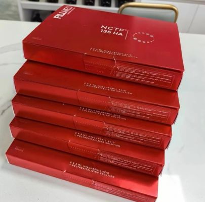 Sérum de mésothérapie Filorga NCTF 135HA avec kit pour 5 traitements pour une hydratation améliorée et une fermeté de la peau